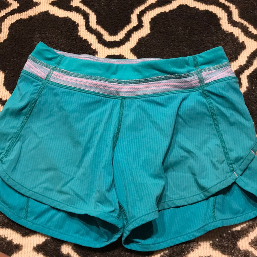 Ivivva blue size 8 athletic shorts